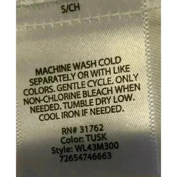 White Stag Womens White Boho Front Pleated Button Up Blouse Shirt Top Size Small - Picture 6 of 6